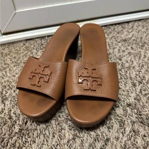 Tory Burch Sandals size 8